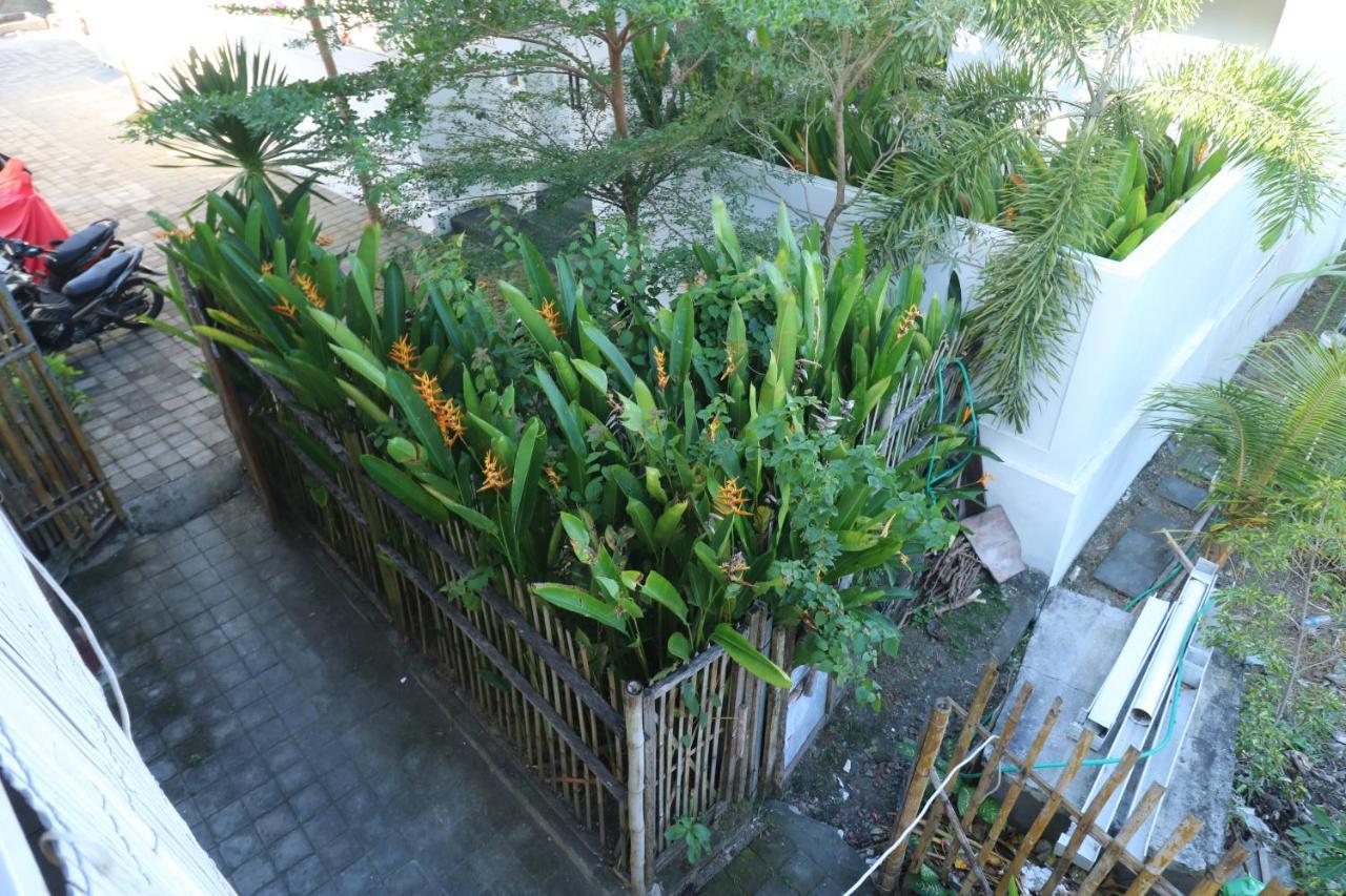 Hotel Kris Kos Canggu Exterior foto